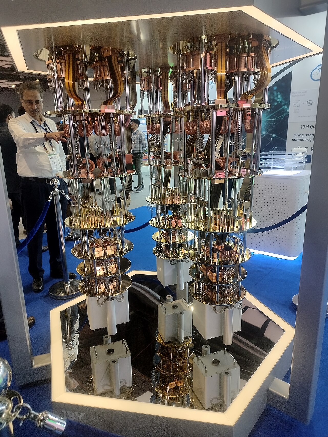 Quantum Chandelier